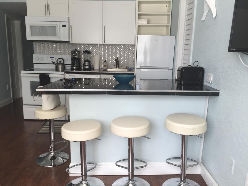 Sun Sand And Love - 1 Bed, 2 Bath Condo マイアミビーチ エクステリア 写真